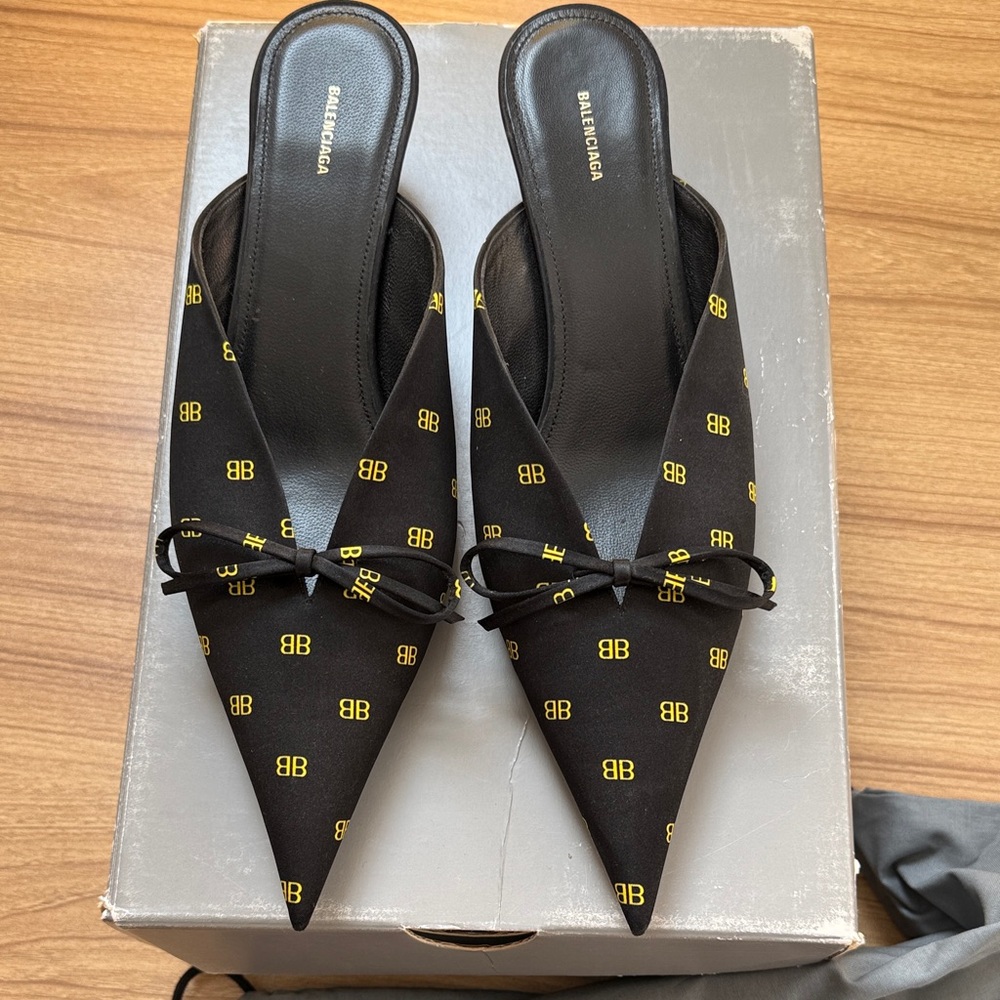 Balenciaga Knife Kitten-heel Mules In Logo-print Black Satin, size 39.5 - Picture 4 of 6